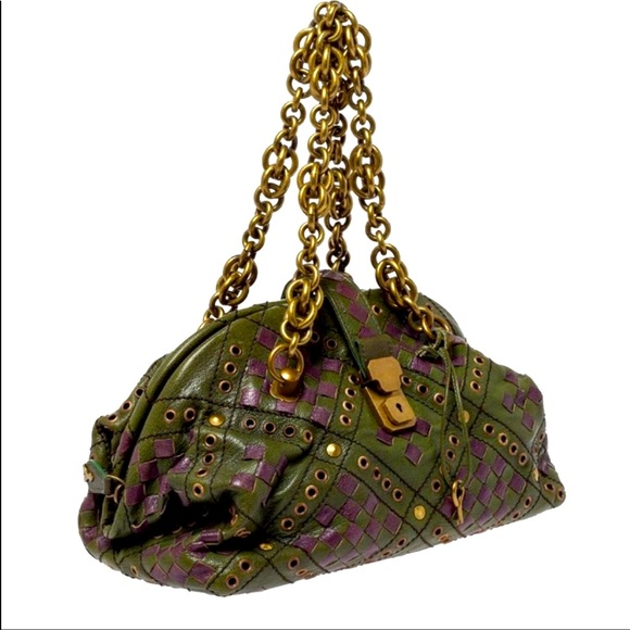 Beautiful Bottega Veneta Grommet bowler green bag… pristine condition 🤩 - Picture 2 of 5